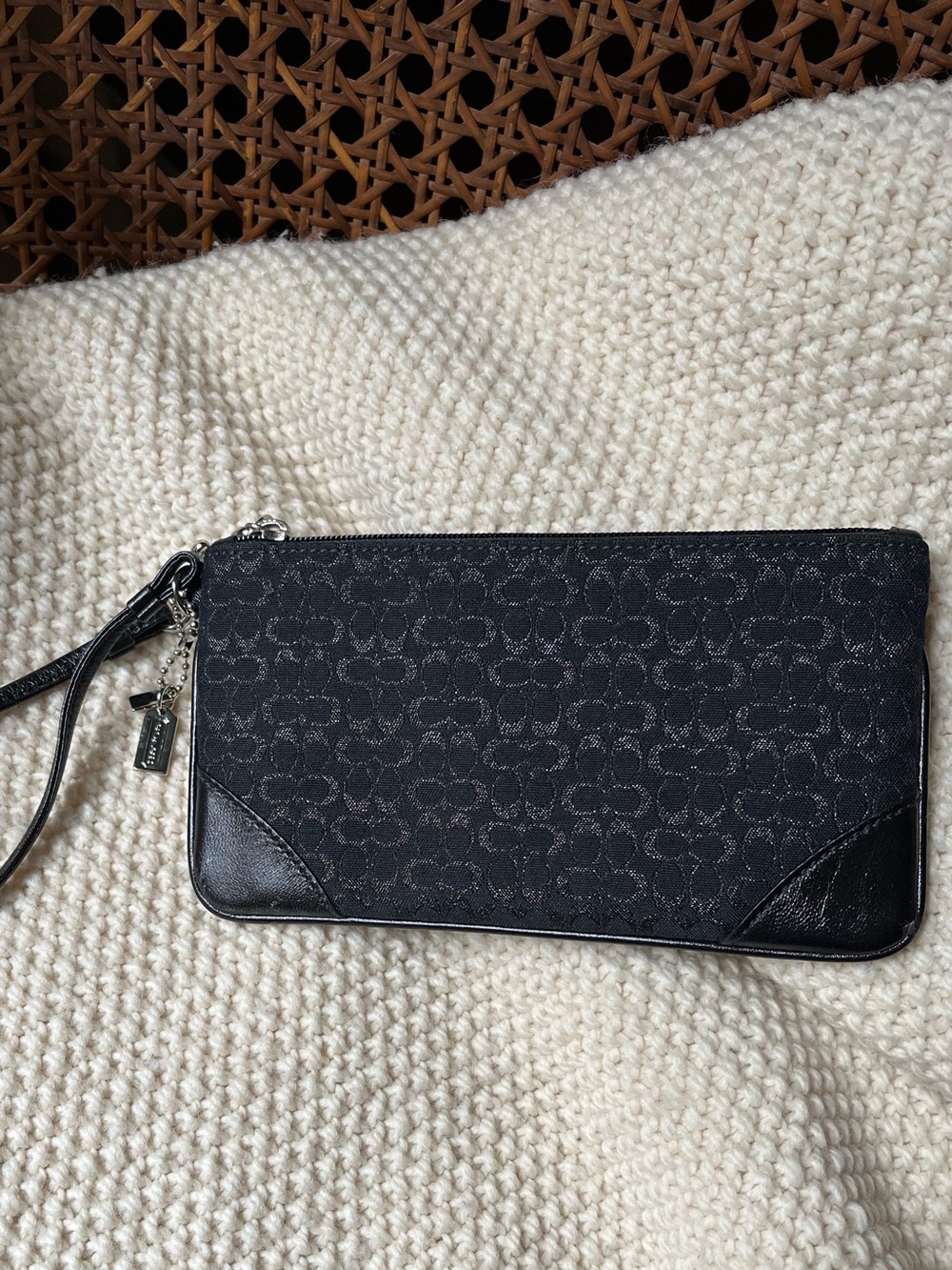Coach Black Signature Wristlet ECU Pink interior